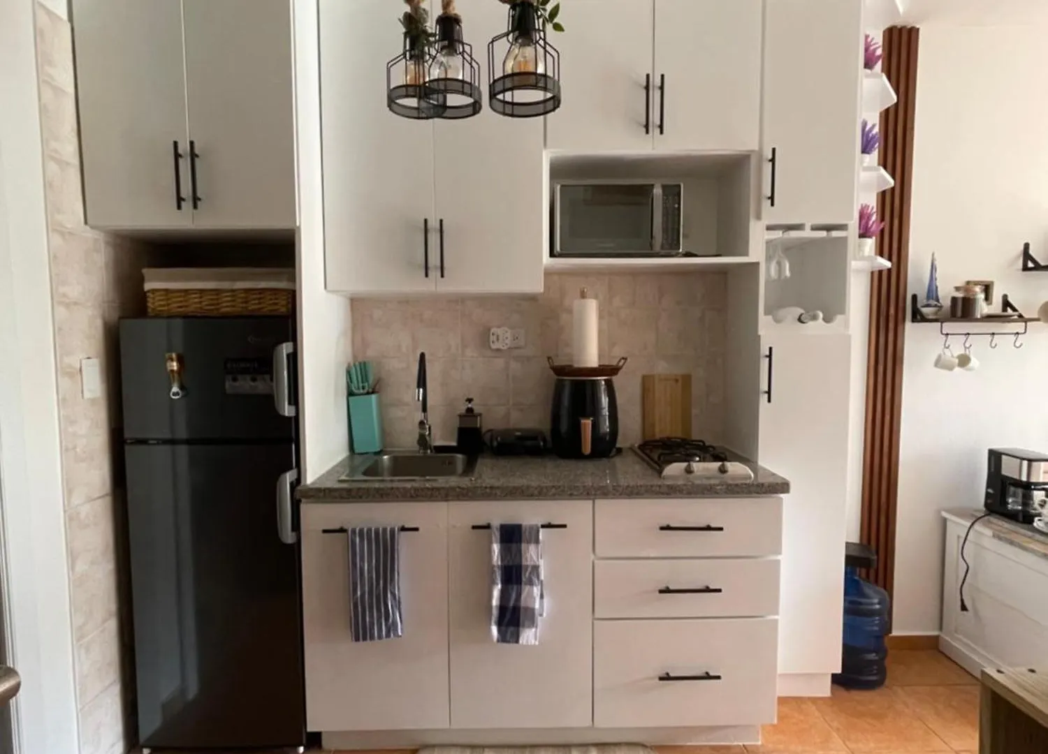 Comodo Apart De Una Hab Ideal Para Personas Que Estan De Viaje Por Trabajo Guibia Appartement